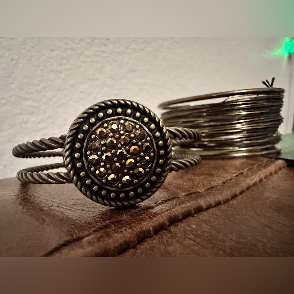 Paparazzi bracelets- bronze
